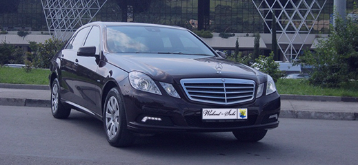 Mercedes E212